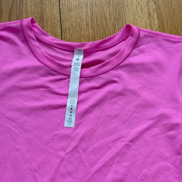 Hot Pink Lululemon Workout Top - Picture 2 of 5